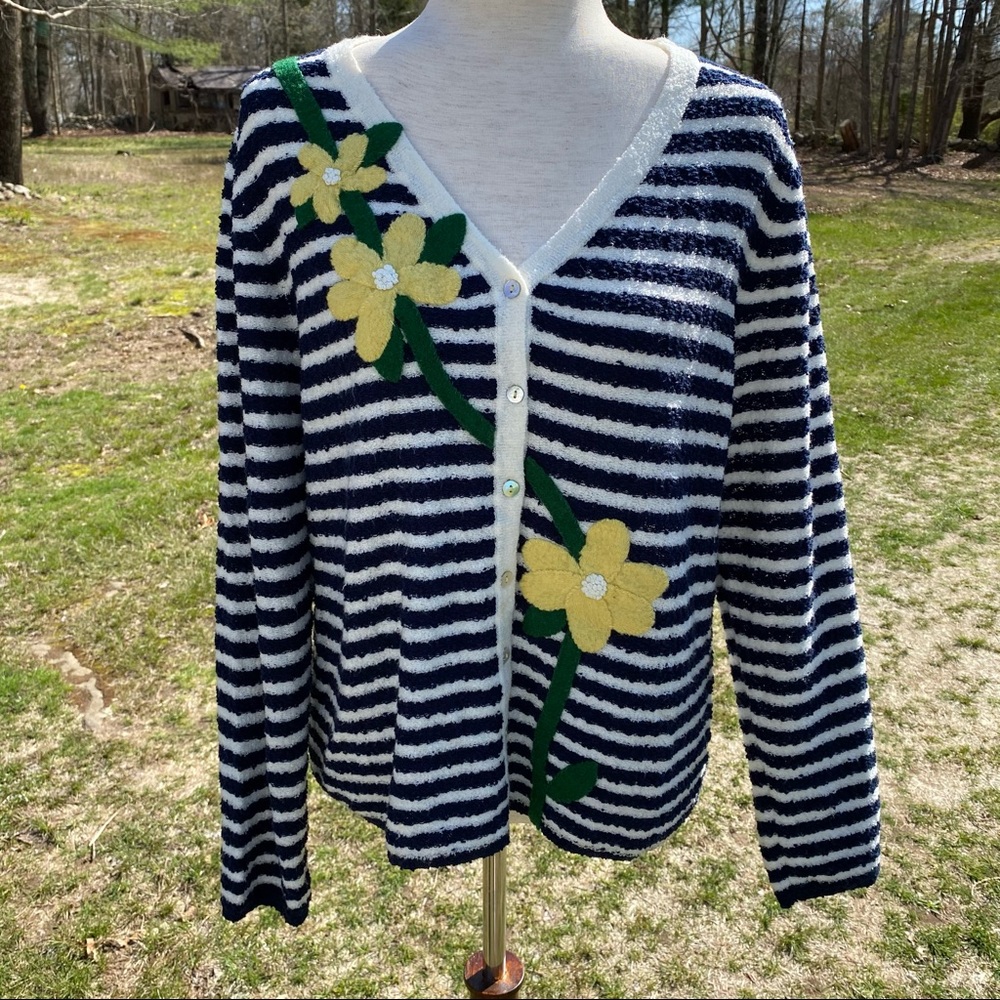 ORVIS SWEATER CARDIGAN BLUE WHITE STRIPE YELLOW FLOWERS BUTTONS Size LARGE